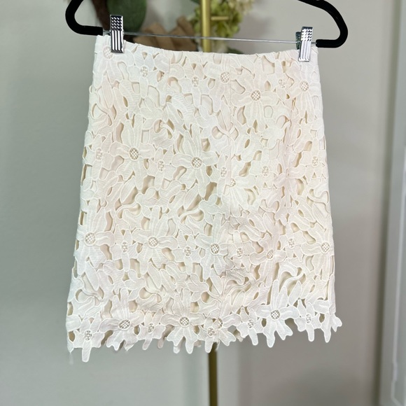 Seven size s - Picture 4 of 4